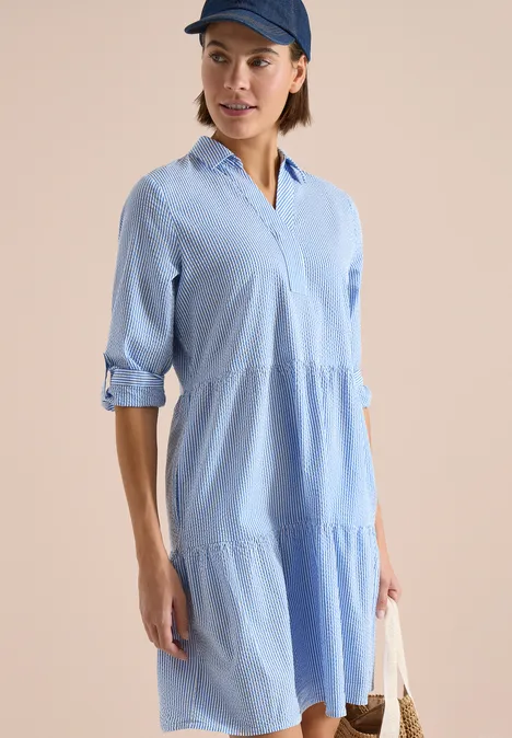 Knielanges Kleid in Seersuckerqualität blouse blue