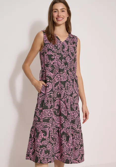Midikleid mit V-Neck und Print raw khaki Ärmelloses Midi-Kleid mit V-Ausschnitt und pink-schwarzem Paisley-Muster, locker fallend mit seitlichen Eingrifftaschen.