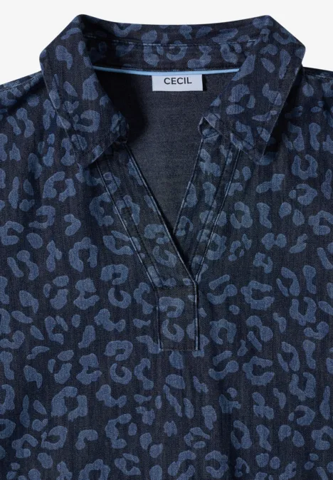 Kniehoge jurk met luipaardprint Dark blue wash Donkerblauw overhemd met lichtblauw luipaarddessin, kraag met CECIL-label.