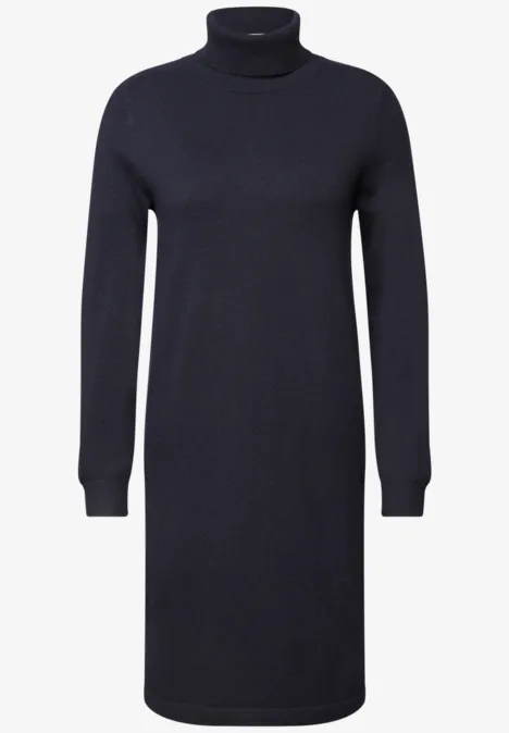 Robe-pull longueur genou à col roulé urban dark blue Robe-pull bleu marine à col roulé, manches longues, coupe droite arrivant au-dessus du genou.