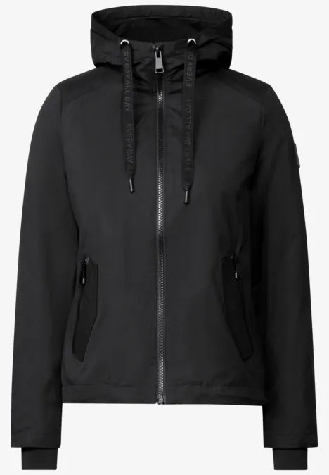 Kurze Jacke Black