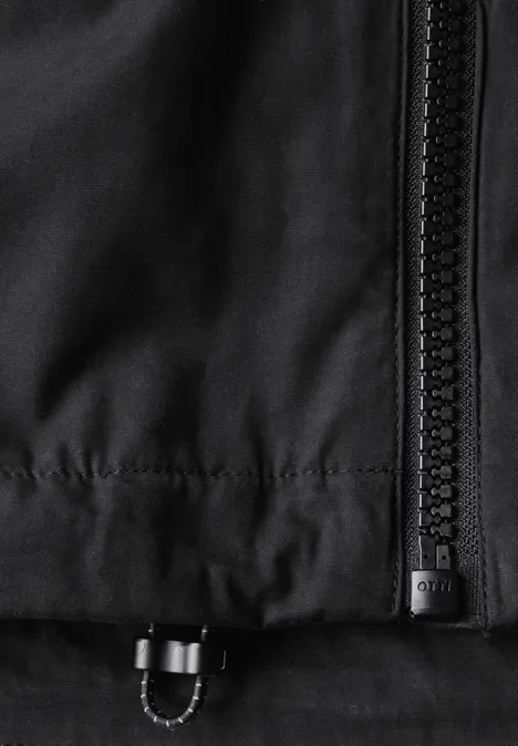 Kurze Jacke Black