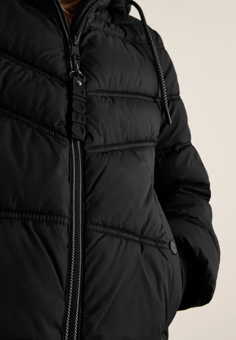 Steppjacke mit Kapuze Black