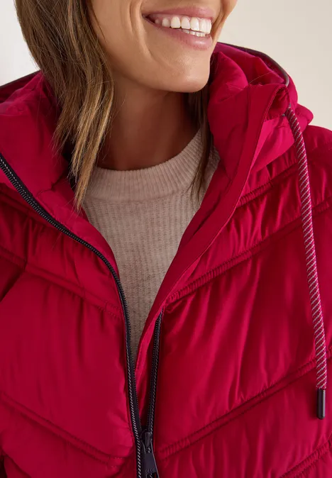 Steppjacke mit Kapuze beaujolais red