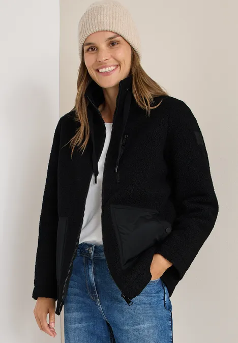 Kuschelige Jacke mit Details Black