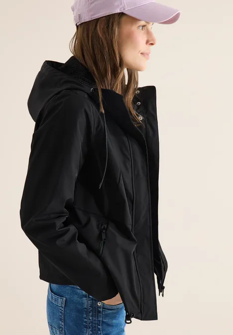 Windbreaker mit Hoodie Black Windbreaker mit Hoodie Black