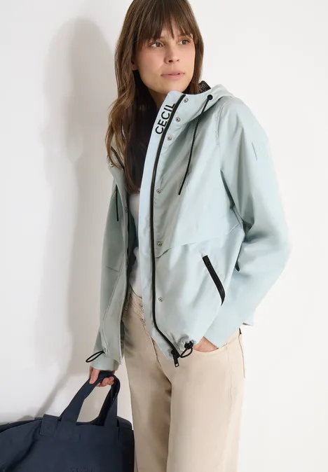 Windjack met capuchon watercolour blue