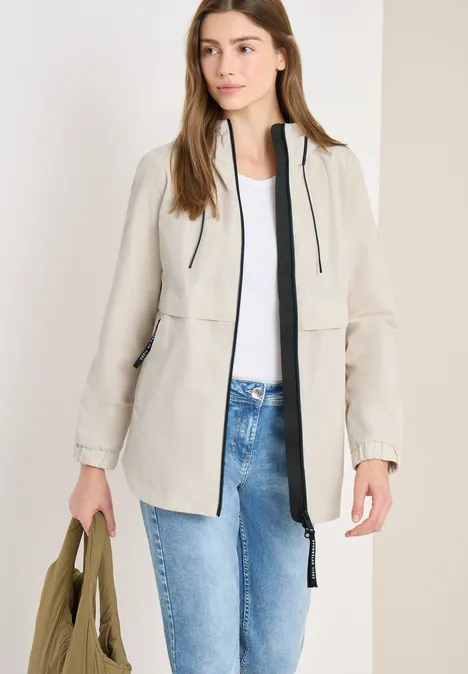Veste en ligne A dust beige