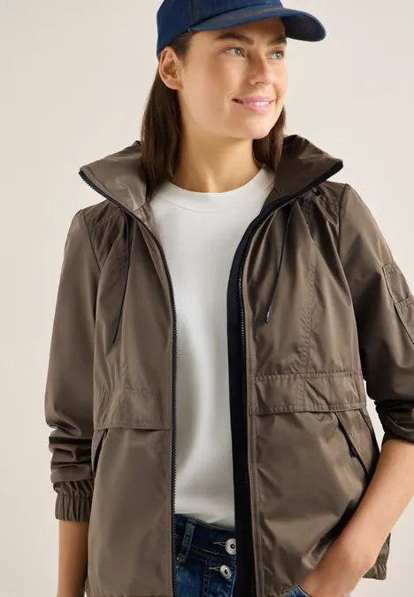 Jacke mit verstaubarer Kapuze mocha taupe