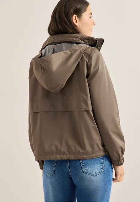 Jacke mit verstaubarer Kapuze mocha taupe