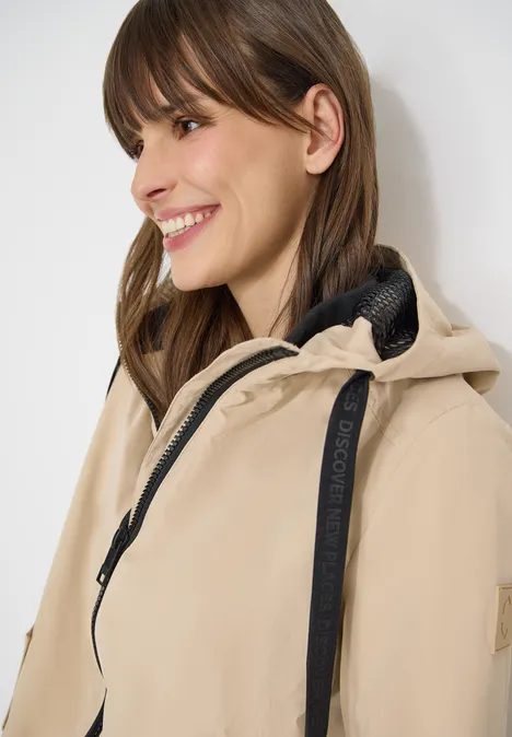 Veste courte crispy camel