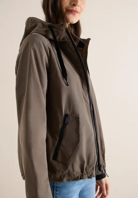 Kurze Jacke mocha taupe Kurze Jacke mocha taupe