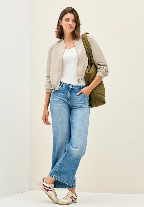 Kurzer Blouson pearl beige