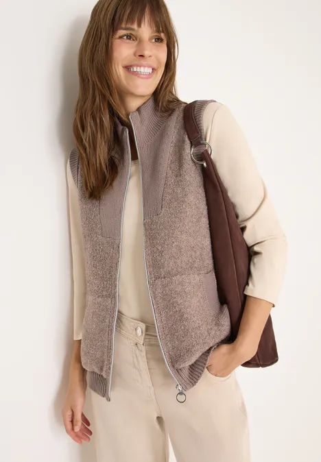 Softe Bouclé Strickweste chocolate mousse melange