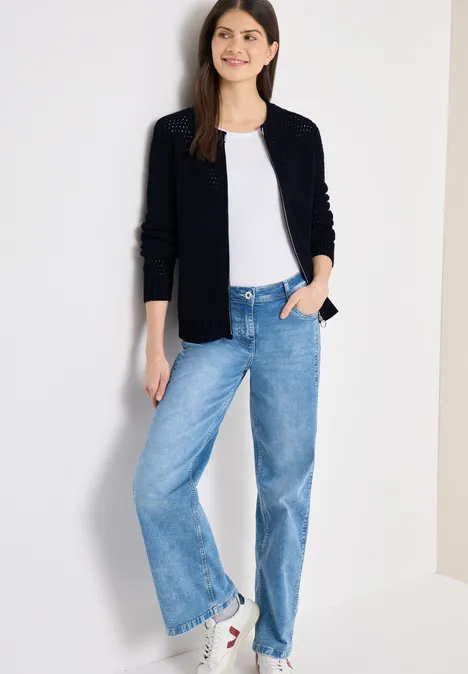 Gehaakt vest universal blue