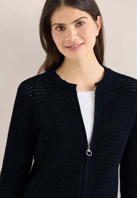 Gehaakt vest universal blue