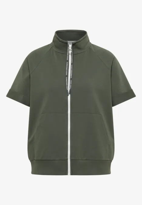 Dunkelgrünes, kurzärmeliges Sweatshirt mit Stehkragen und weißem Reißverschluss