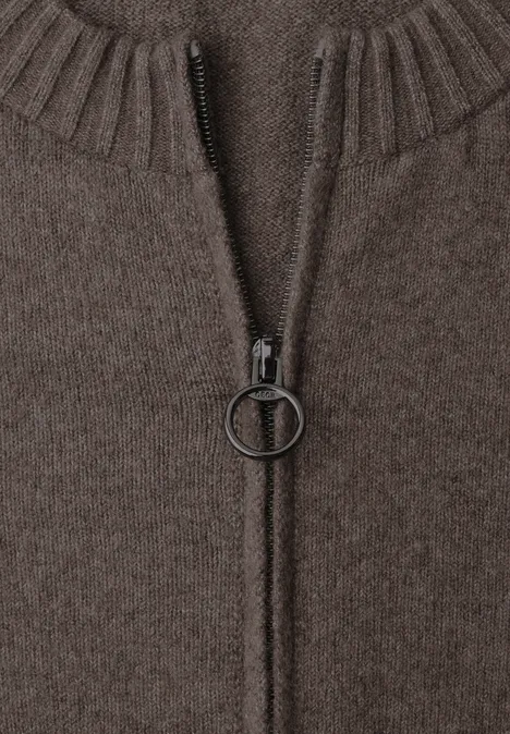 Langarm Cardigan mit Rundhals und Zipper mushroom taupe melange Brauner Wollpullover mit Reißverschluss und rundem Zipperanhänger, enger Rippkragen.
