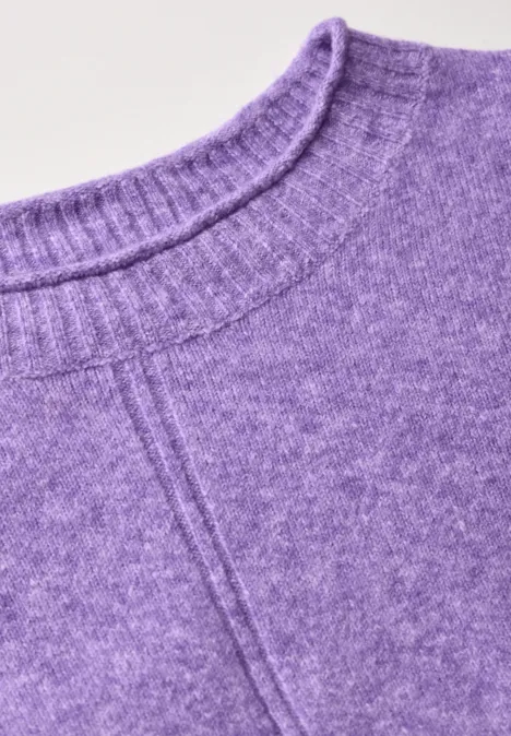 Kuscheliger Pullover wild lilac melange