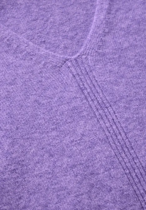 Kuscheliger V-Neck Pullover wild lilac melange