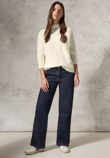Jaquard Pullover in Unifarbe birch white