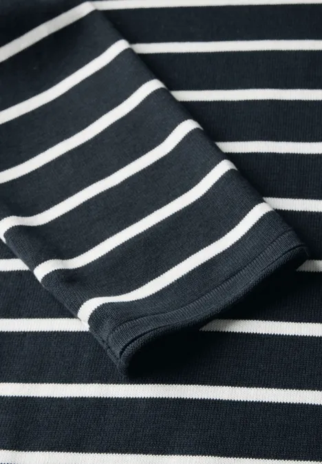 Gestreifter Pullover universal blue