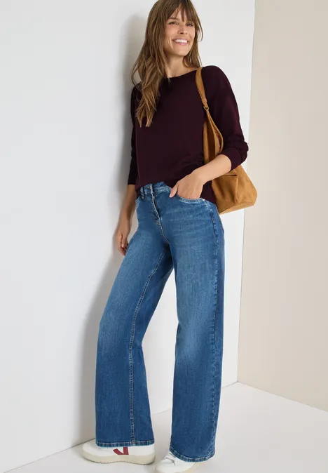 Pull-over avec détail structuré eggplant red