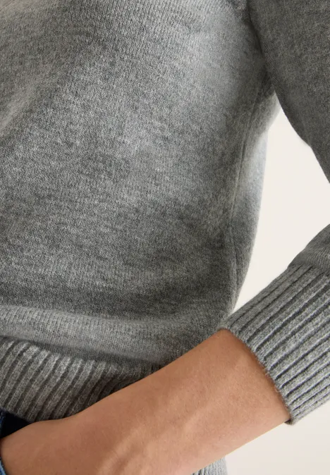 Kuscheliger Pullover sporty grey melange