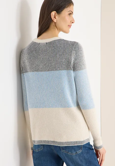 Pull à rayures douces universal blue