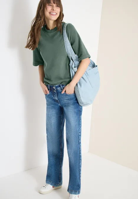 Kurzarm Sweatshirt im Garment dye Look just khaki