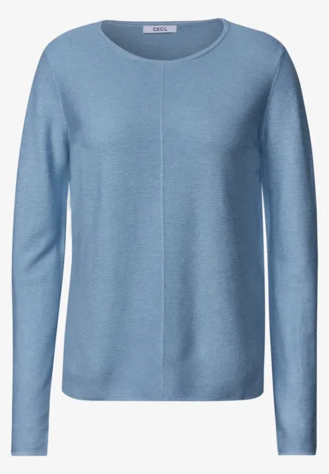 Pull femme bleu clair, manches longues, col rond, style épuré et élégant.