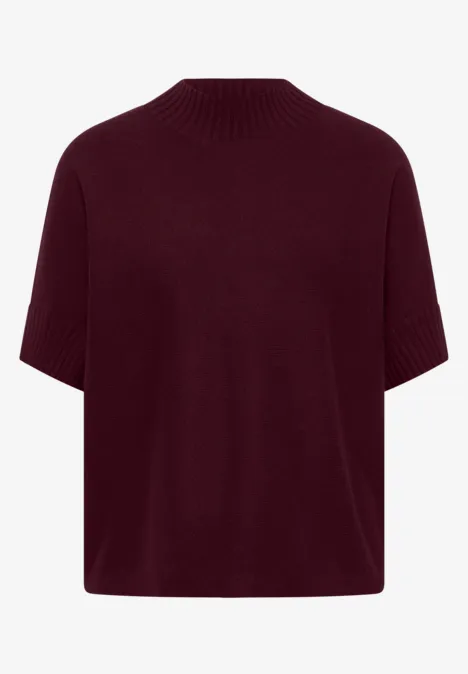 Dolman-trui met col red wine Bordeauxroter, kurzärmliger Strickpullover mit Stehkragen und kastiger Passform.
