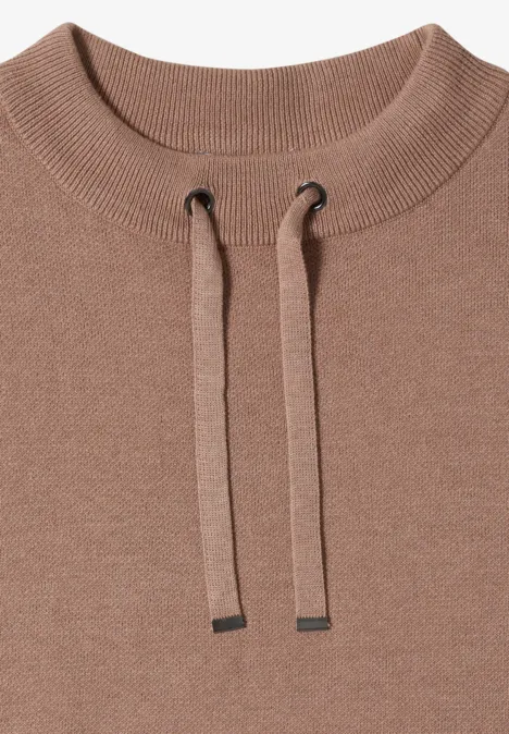 Trui met col en college-details creamy mocha melange Bruine trui met ronde hals en smalle koordjes
