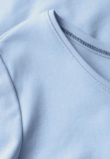 T-Shirt in Unifarbe pastel blue