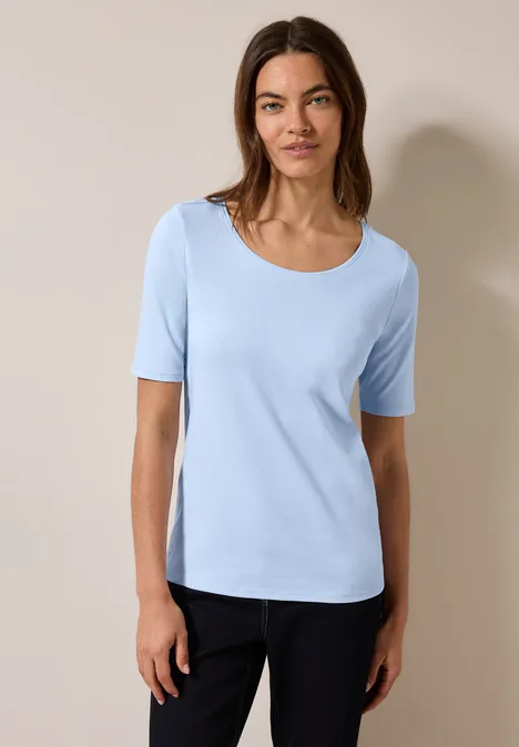 T-Shirt in Unifarbe pastel blue