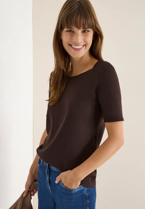 T-Shirt in Unifarbe tartufo brown
