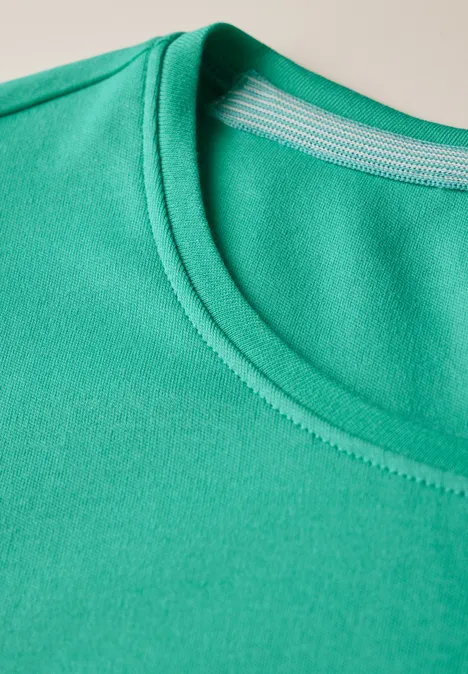 Basic Shirt mit Rundhals aventurine green