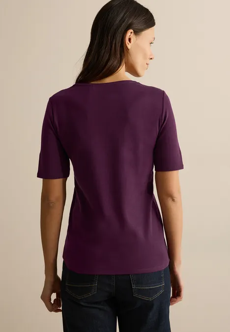 T-shirt basique à col en V deep berry