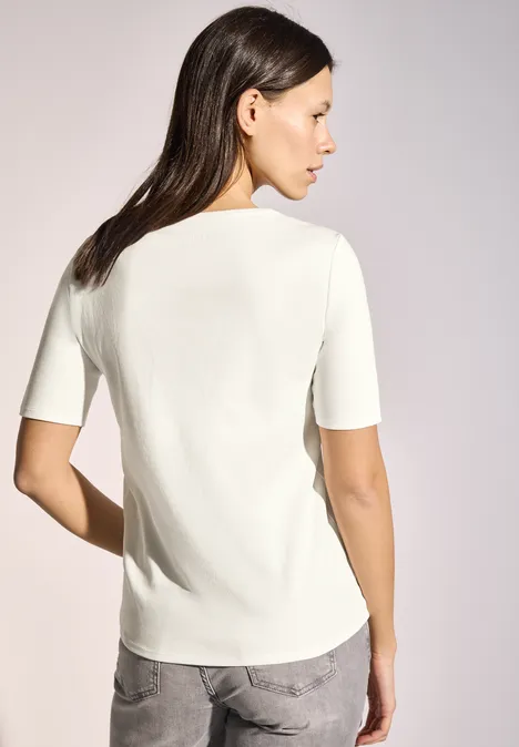 V-Neck T-Shirt vanilla white