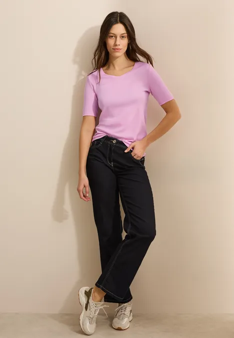 Koszulka z dekoltem w szpic cherry blossom pink Koszulka z dekoltem w szpic cherry blossom pink