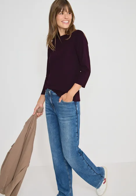 Basic U-Boot Shirt eggplant red
