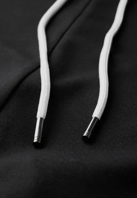 Shirt mit Kontrast-Detail Black