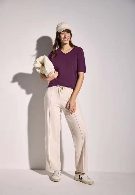 Basic V-Neck T-Shirt deep berry