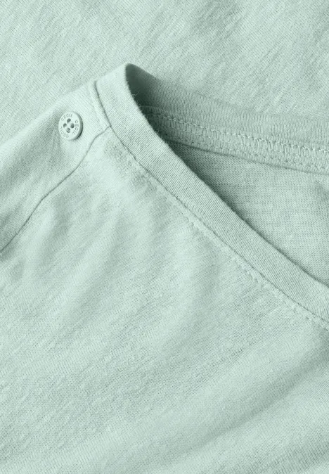 T-Shirt mit Knopfdetail ice sage green