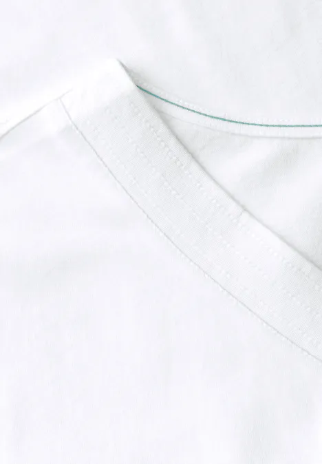Shirt met V-hals White