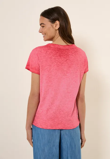 T-Shirt in Washed-Optik glazed apple red