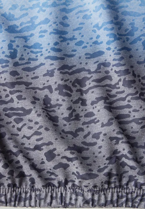 T-Shirt mit Farbverlauf pastel blue