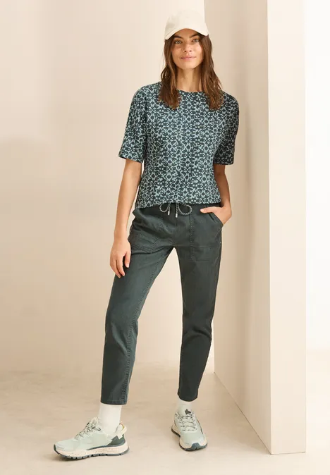 T-Shirt mit Knopfdetail cool salvia green