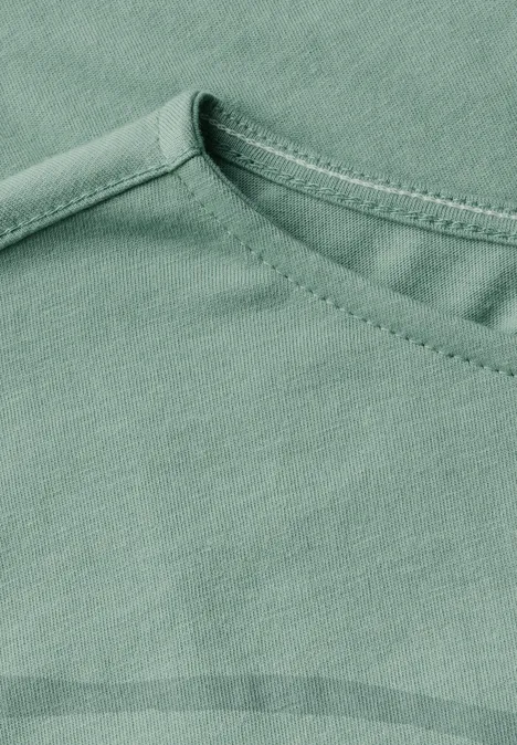 Gemustertes T-Shirt matcha green
