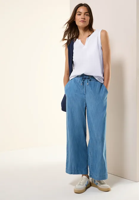Top in Unifarbe White